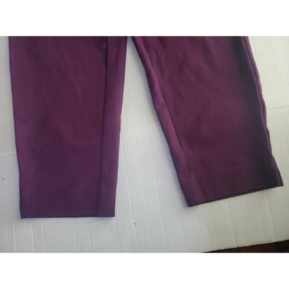 Torrid Size 00/10 Women's Purple Stretch Cropped Pockets Pants - Picture 4 of 6
